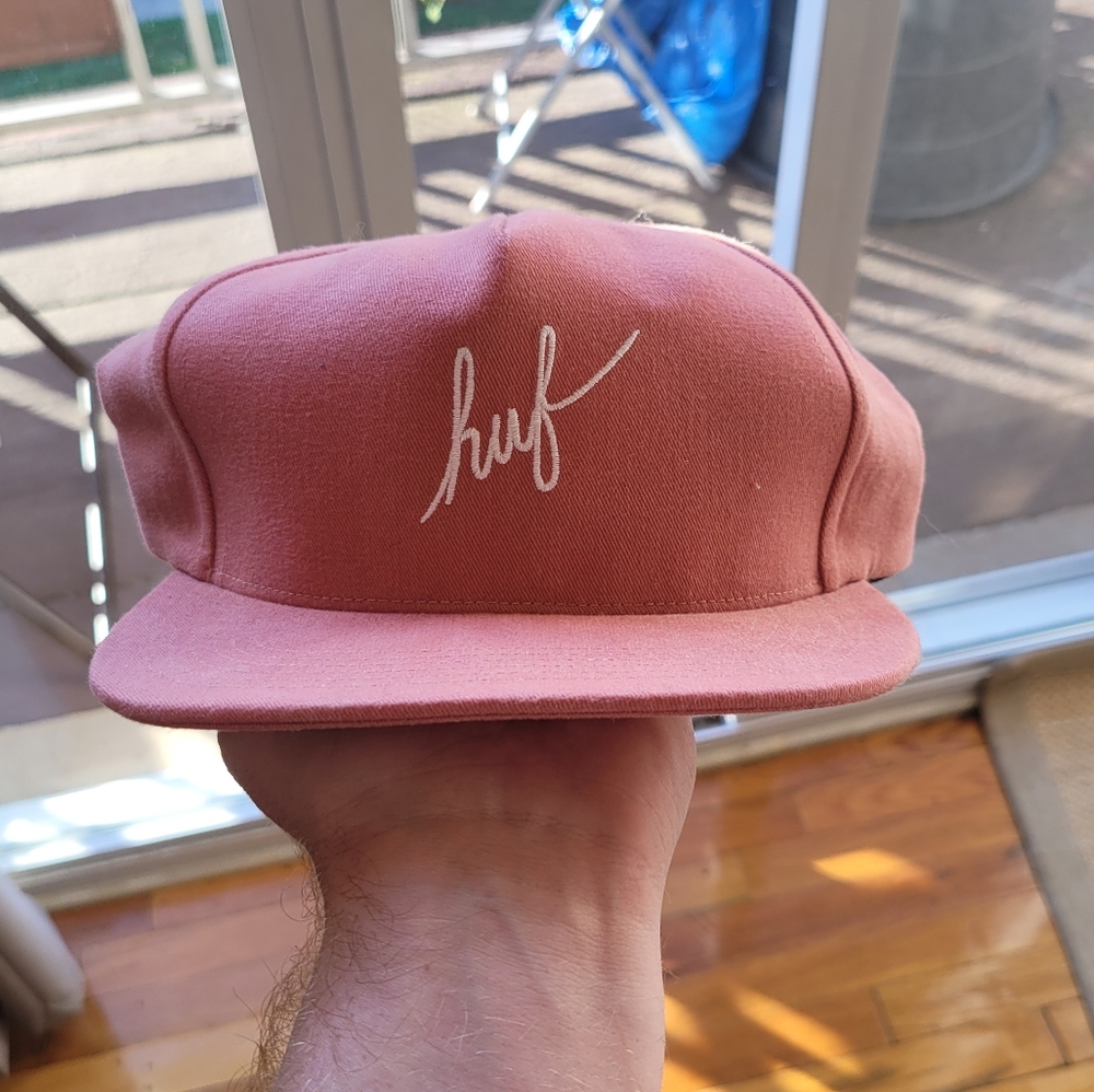 HUF snap back hat